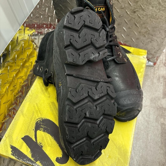 BNIB UK BRAND YELLOW CAB BOOTS, size 37EUR, w box&tags - Picture 3 of 5